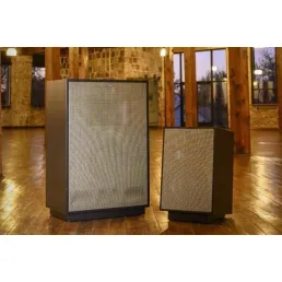 Klipsch представить оновлені версії класичних систем Heresy і Cornwall