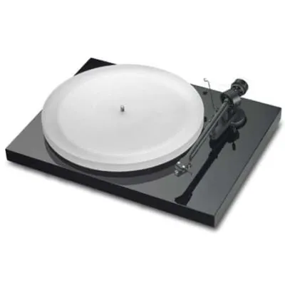 Pro-Ject Debut Carbon Recordmaster Hires 2M-Red Piano Pro-Ject Debut Carbon Recordmaster Hires 2M-Red Piano