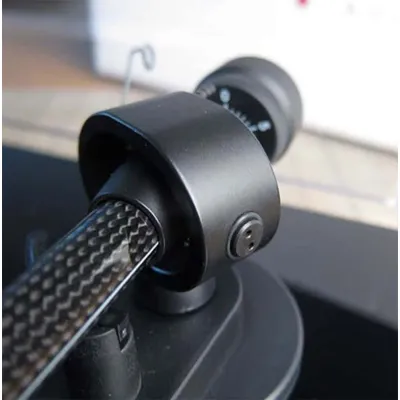 Pro-Ject Debut Carbon Recordmaster Hires 2M-Red Piano Pro-Ject Debut Carbon Recordmaster Hires 2M-Red Piano