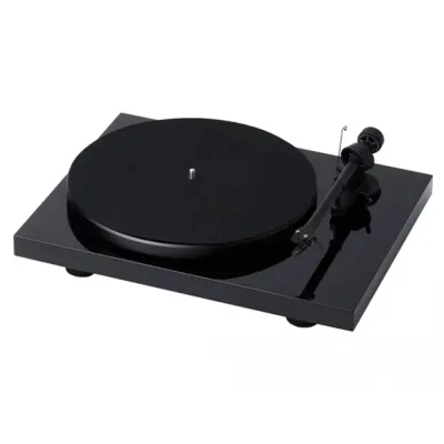 Pro-Ject Debut III Phono OM5e HG Black Pro-Ject Debut III Phono OM5e HG Black