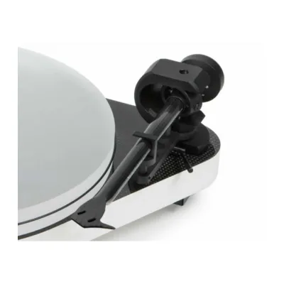 Pro-Ject RPM 5 Carbon Quintet-Red Piano