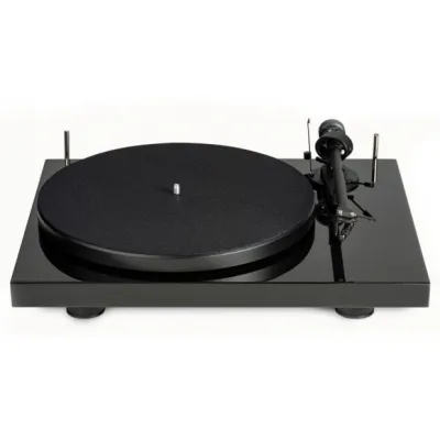 Pro-Ject Debut III Phono OM5e HG Black Pro-Ject Debut III Phono OM5e HG Black
