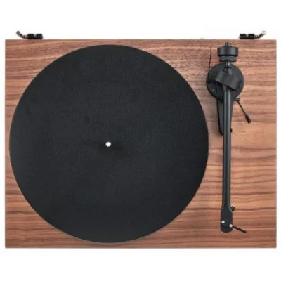 Pro-Ject Debut III Phono OM5e Wood Pro-Ject Debut III Phono OM5e Wood