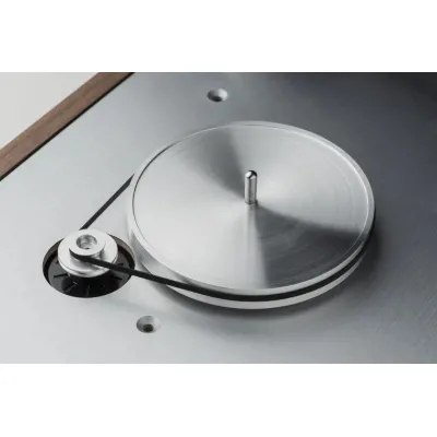 Pro-Ject The Classic Evo 2M Silver Eucalyptus Pro-Ject The Classic Evo 2M Silver Eucalyptus