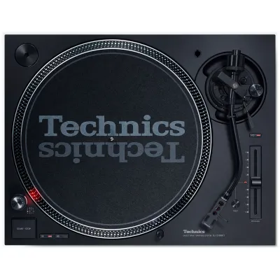 Technics SL-1210MK7EE Black Technics SL-1210MK7EE Black