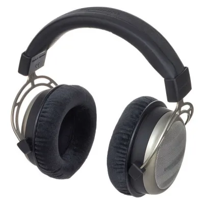 Beyerdynamic T1 the 2nd generation Beyerdynamic T1 the 2nd generation