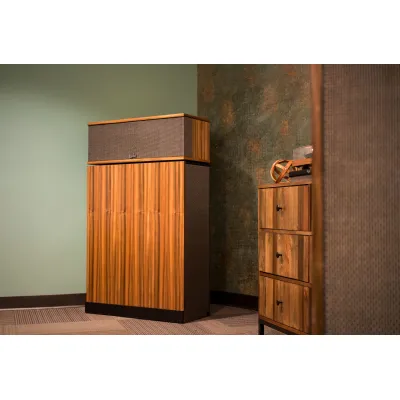 Klipsch KHorn 70th Anniv Aus Walnut