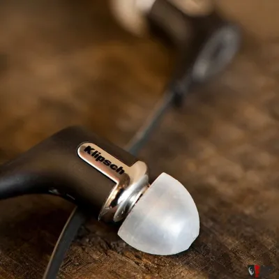 Klipsch R6 Black
