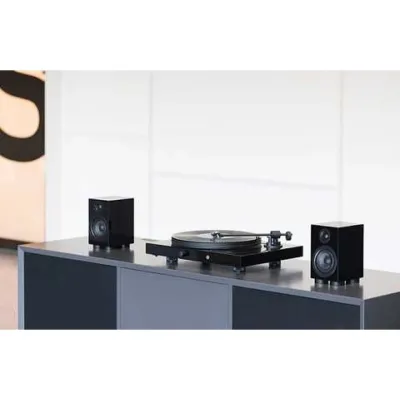 Pro-Ject Set Jukebox E1 + Speaker Box 5 Piano/Piano Pro-Ject Set Jukebox E1 + Speaker Box 5 Piano/Piano