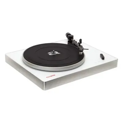 Aiwa APX-680BT/WT Aiwa APX-680BT/WT
