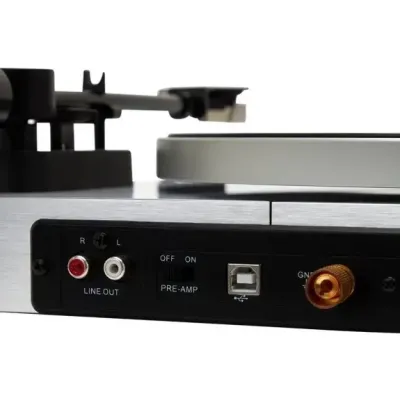 Aiwa APX-680BT/WT Aiwa APX-680BT/WT
