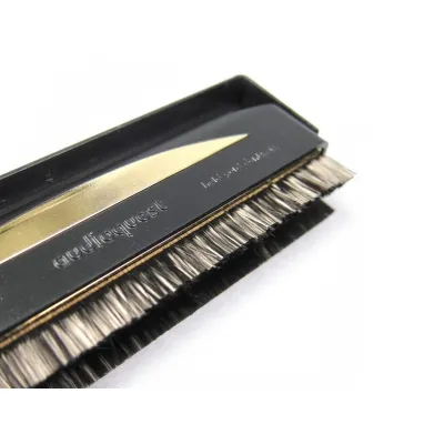 AUDIOQUEST Super Conductive Anti-Static Record Brush AUDIOQUEST Super Conductive Anti-Static Record Brush