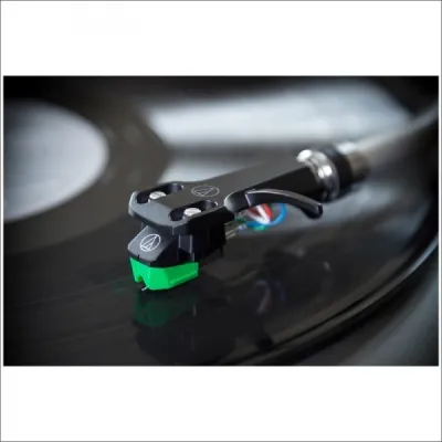 Audio-Technica cartridge AT-VM95E