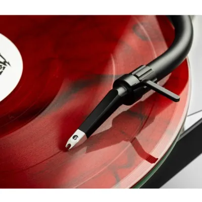Pro-Ject Art Metallica Pick It S2 C Pro-Ject Art Metallica Pick It S2 C