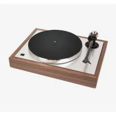 Pro-Ject The Classic N/C Walnut Pro-Ject The Classic N/C Walnut