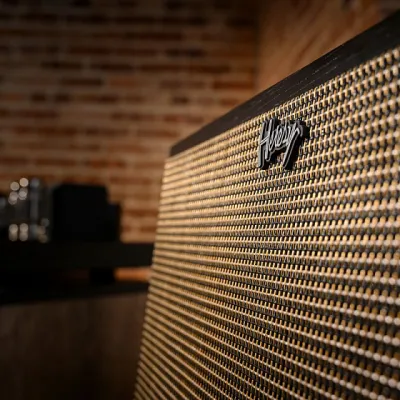 Klipsch Heresy IV American Walnut Klipsch Heresy IV American Walnut