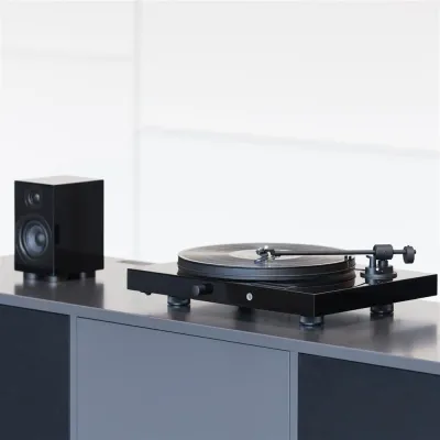 Pro-Ject Set Jukebox E1 + Speaker Box 5 E Piano