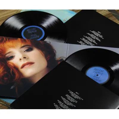 Вініловий диск Mylene Farmer: Plus Grandir - Best Of 1986-1996 /2LP Вініловий диск Mylene Farmer: Plus Grandir - Best Of 1986-1996 /2LP