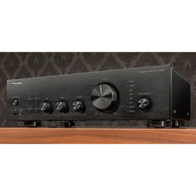 Pioneer A-40AE Black Pioneer A-40AE Black