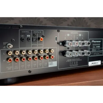 Pioneer A-40AE Black Pioneer A-40AE Black