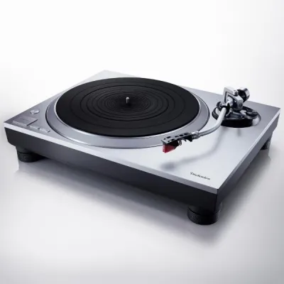Technics SL-1500C Silver Technics SL-1500C Silver