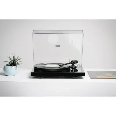 Pro-Ject Debut III Phono BT OM5e HG Black Pro-Ject Debut III Phono BT OM5e HG Black