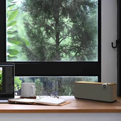 Klipsch THE ONE Plus Walnut Klipsch THE ONE Plus Walnut